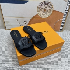 Louis Vuitton Slippers